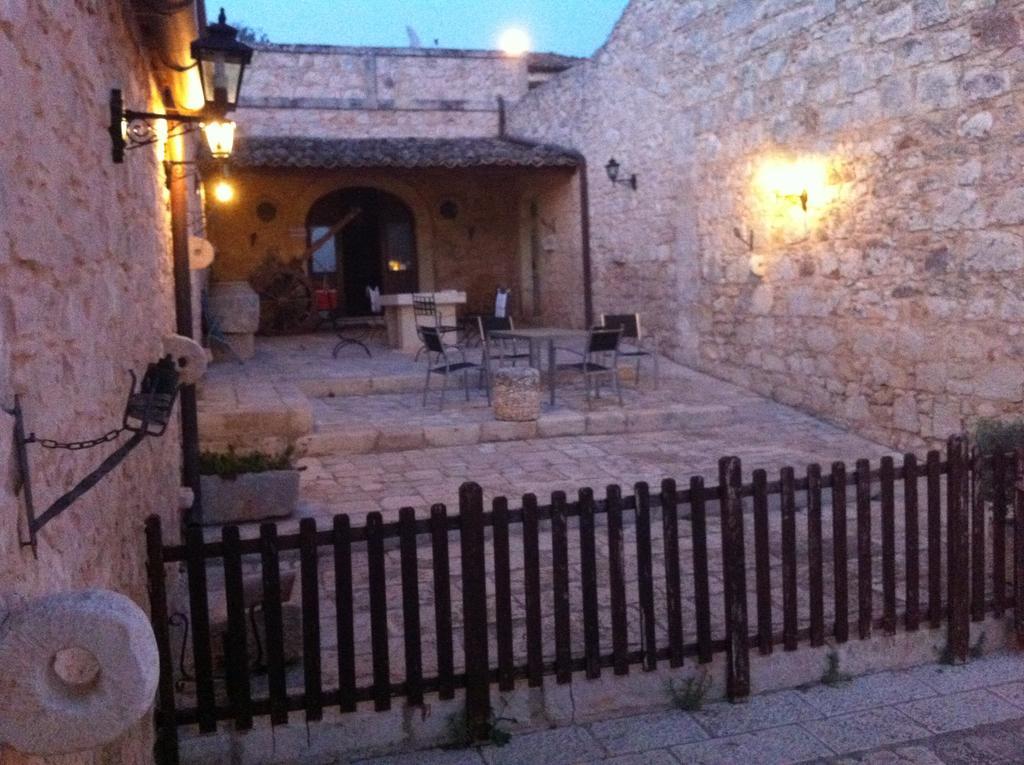 Agriturismo Al Casale Donnafugata Zewnętrze zdjęcie